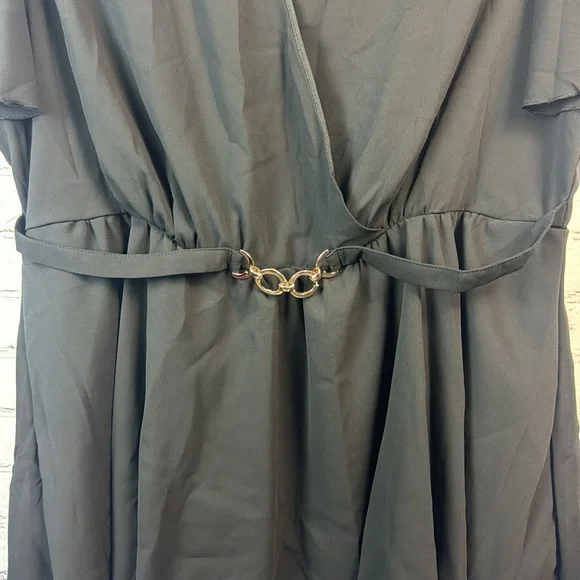 BloomChic Black Flutter Sleeve Wrap Peplum Blouse Plus Size 3X - Picture 5 of 7